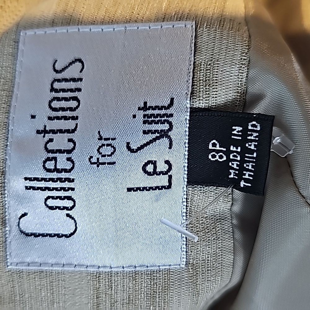 Le Suit Size 8P Taupe Color Skirt Suit - Picture 8 of 9